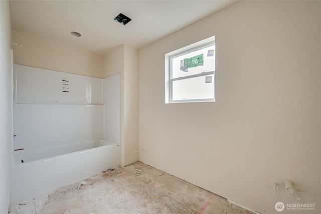 2010 Henderson Way, Longview, WA 98632