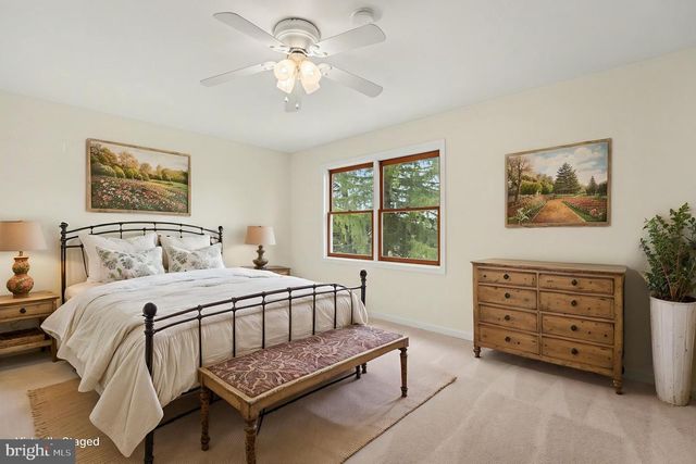 520 AIRY AVE, Chalfont, PA 18914