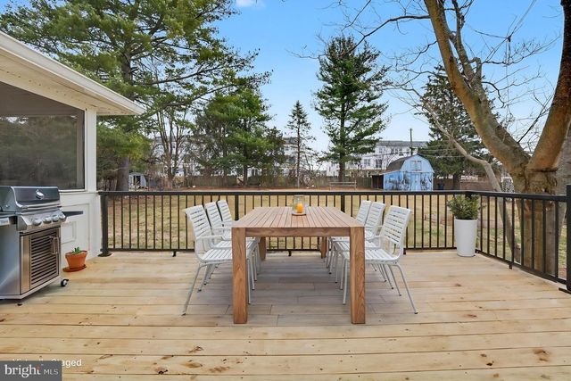 520 AIRY AVE, Chalfont, PA 18914