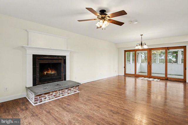 520 AIRY AVE, Chalfont, PA 18914