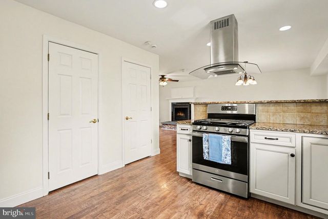 520 AIRY AVE, Chalfont, PA 18914