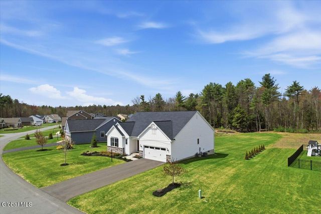 39 Berkeley Way, Wilton, NY 12866