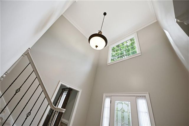 5525 Hampstead Way, Johns Creek, GA 30097