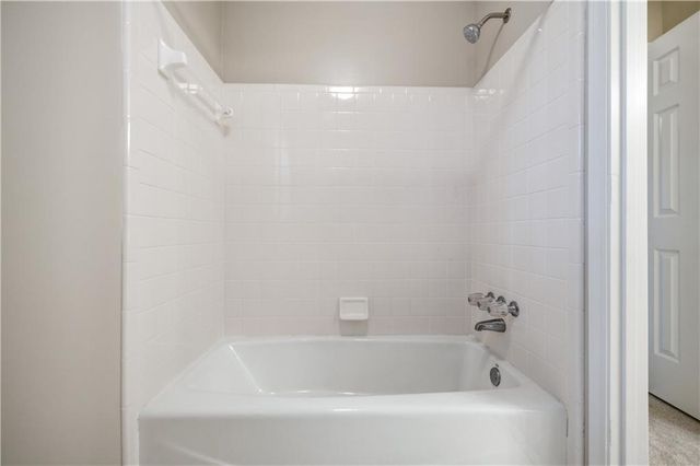 5525 Hampstead Way, Johns Creek, GA 30097