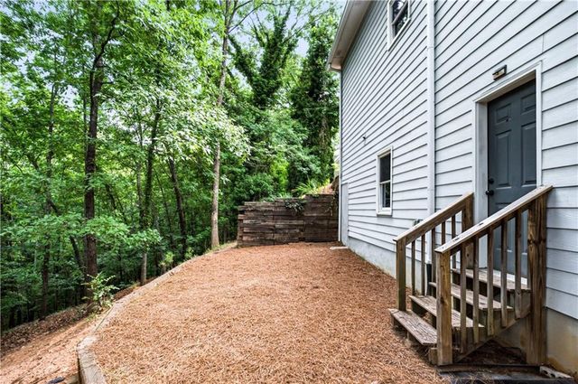 5525 Hampstead Way, Johns Creek, GA 30097
