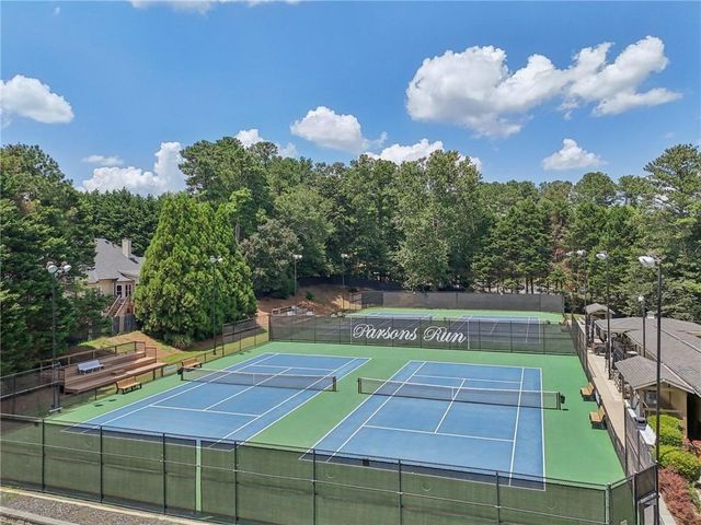 5525 Hampstead Way, Johns Creek, GA 30097