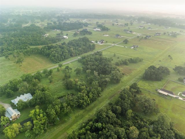 814 Cross Timbers Drive, Rosharon, TX 77583