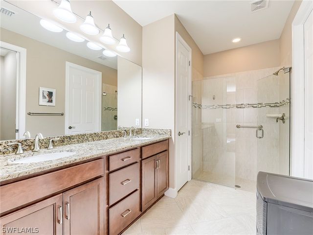 10641 Jackson Square DR, Estero, FL 33928