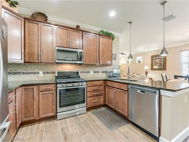 10641 Jackson Square DR, Estero, FL 33928