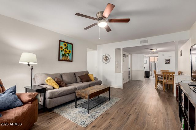 1927 E HAMPTON Avenue 129, Mesa, AZ 85204