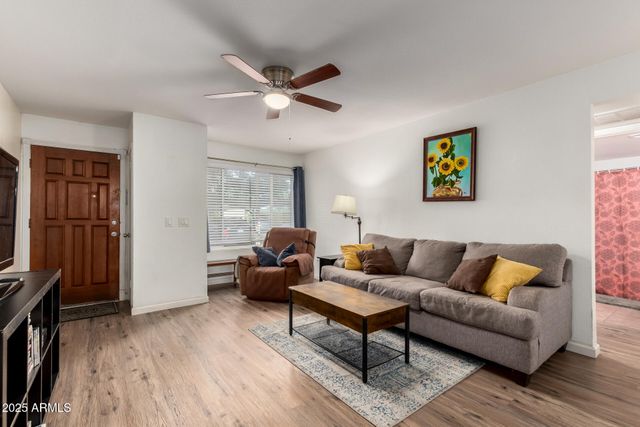 1927 E HAMPTON Avenue 129, Mesa, AZ 85204