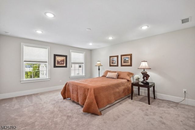 723 Station Road, Dunellen Boro, NJ 08812