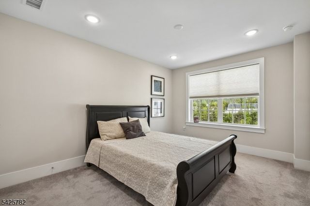 723 Station Road, Dunellen Boro, NJ 08812