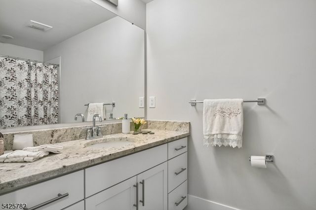 723 Station Road, Dunellen Boro, NJ 08812