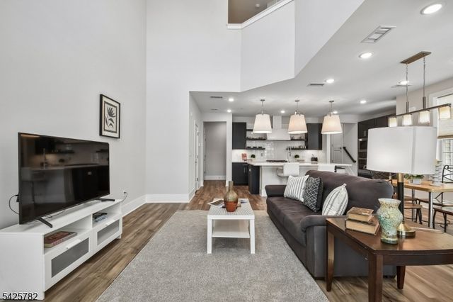 723 Station Road, Dunellen Boro, NJ 08812