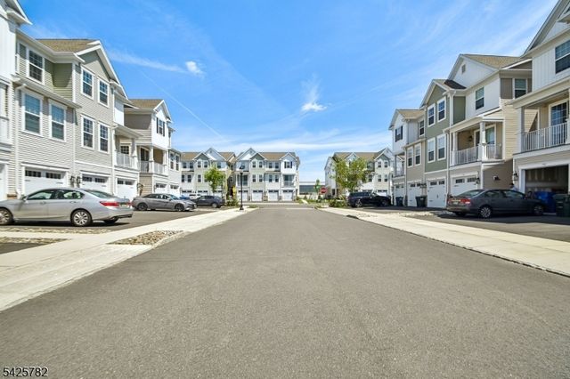 723 Station Road, Dunellen Boro, NJ 08812