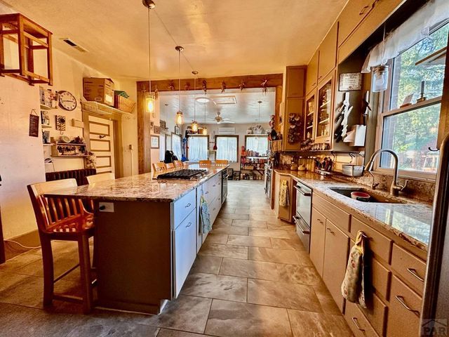 411 S 10th St, Rocky Ford, CO 81067