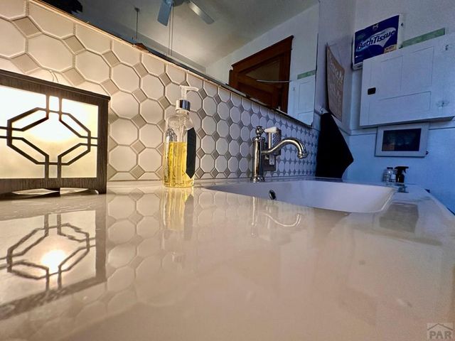 411 S 10th St, Rocky Ford, CO 81067