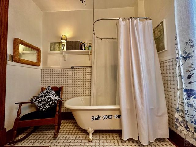 411 S 10th St, Rocky Ford, CO 81067