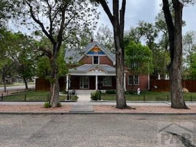 411 S 10th St, Rocky Ford, CO 81067