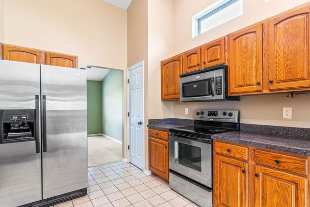 6008 Buckeye Parkway, Grove City, OH 43123