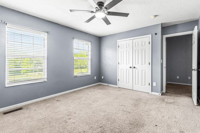 6008 Buckeye Parkway, Grove City, OH 43123