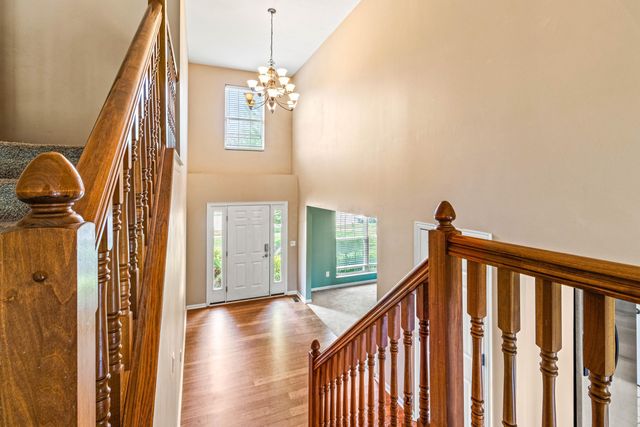 6008 Buckeye Parkway, Grove City, OH 43123
