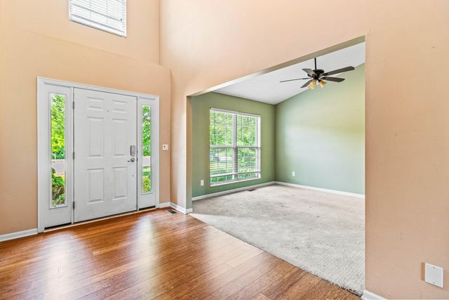 6008 Buckeye Parkway, Grove City, OH 43123