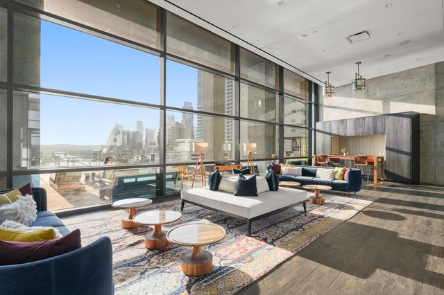 70 Rainey ST 1908, Austin, TX 78701
