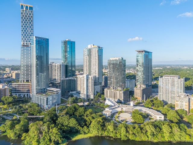 70 Rainey ST 1908, Austin, TX 78701