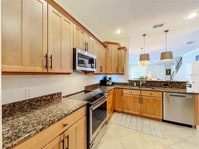 843 ALTALOMA AVENUE, Orlando, FL 32803