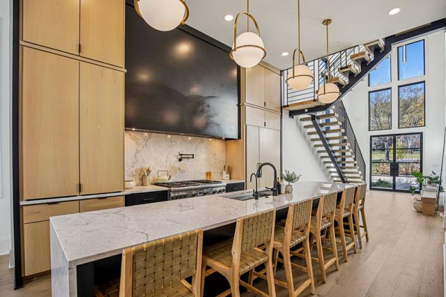 3916B Caylor Dr, Nashville, TN 37215