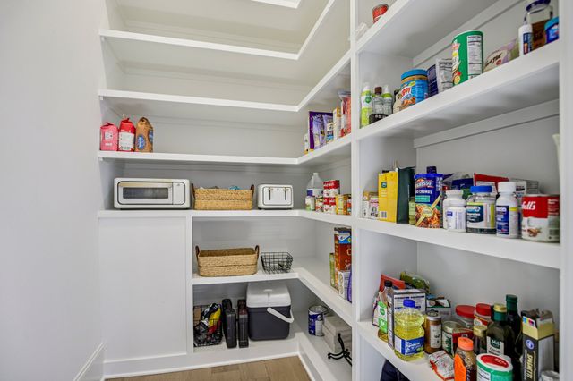 3916B Caylor Dr, Nashville, TN 37215