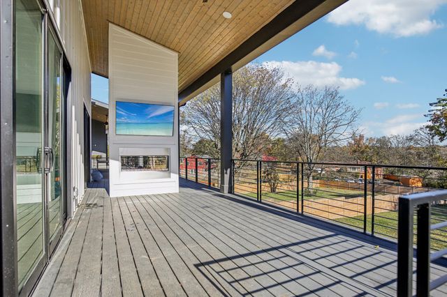 3916B Caylor Dr, Nashville, TN 37215