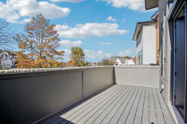 3916B Caylor Dr, Nashville, TN 37215