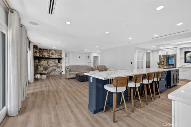 19457 Merridy Street, Northridge, CA 91324
