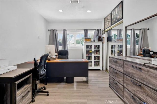 19457 Merridy Street, Northridge, CA 91324