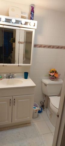 3100 Springdale Boulevard 317, Palm Springs, FL 33461