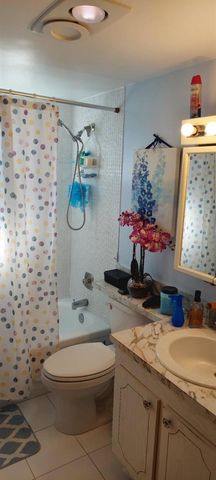 3100 Springdale Boulevard 317, Palm Springs, FL 33461