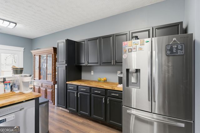 952 Island Cove Court, Buford, GA 30518