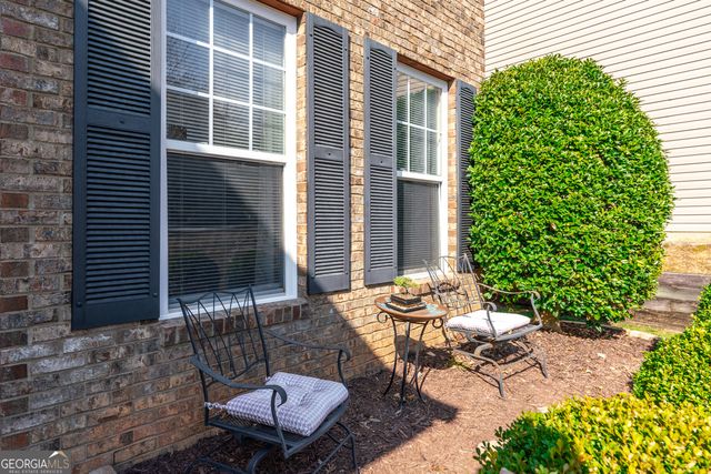 952 Island Cove Court, Buford, GA 30518