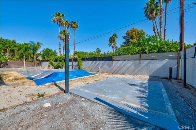 2760 E San Angelo, Palm Springs, CA 92262