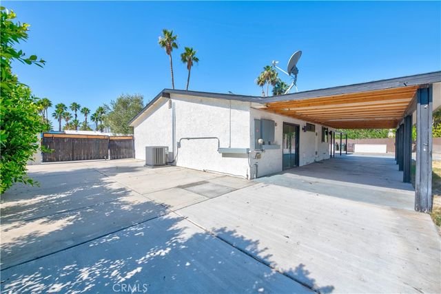 2760 E San Angelo, Palm Springs, CA 92262