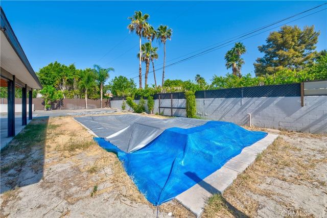 2760 E San Angelo, Palm Springs, CA 92262