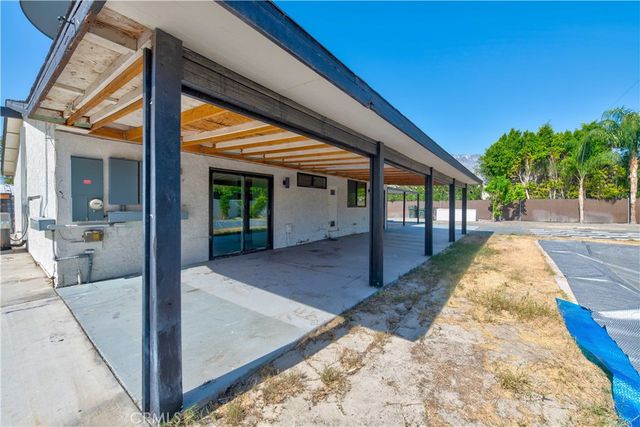 2760 E San Angelo, Palm Springs, CA 92262