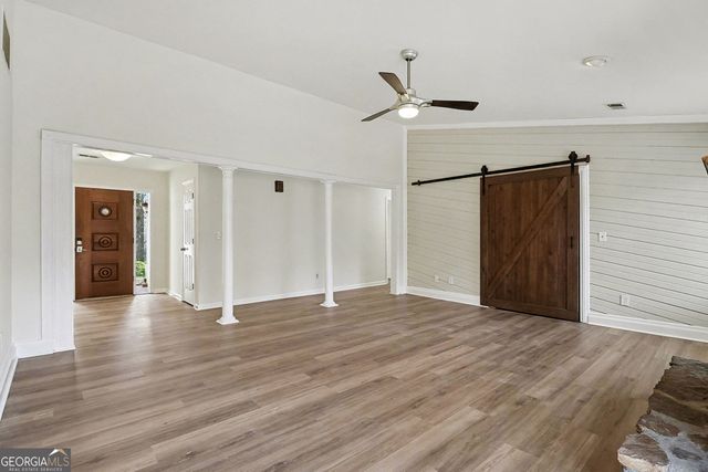 1110 Lake Drive, Roswell, GA 30075