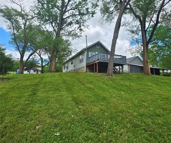 407 E Osage Street, Plattsburg, MO 64477