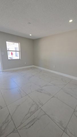 616 NW 5th Avenue 2, Pompano Beach, FL 33060
