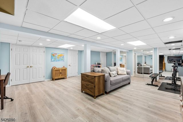 21 Turkey Hill Rd, Montville Twp., NJ 07005