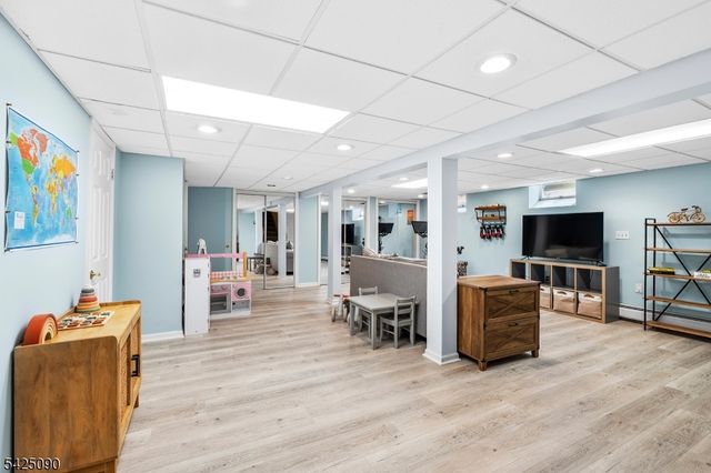 21 Turkey Hill Rd, Montville Twp., NJ 07005